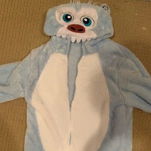 XL Yheti Onsie